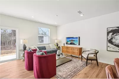 128 Parker Lane, Mebane, NC 27302 - Photo 8