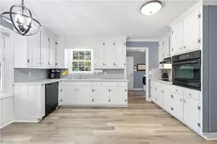 1841 Turfwood Dr, Pfafftown, NC 27040 - Photo 8