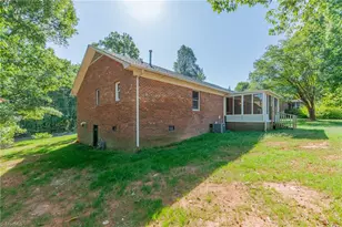 424 Northampton Dr, Asheboro, NC 27205 - Photo 40