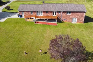 2301 Griffith Rd, Winston-Salem, NC 27103 - Photo 46