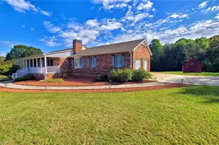 2301 Griffith Rd, Winston-Salem, NC 27103 - Photo 2