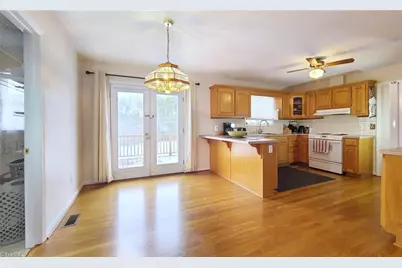2301 Griffith Road, Winston-Salem, NC 27103 - Photo 8