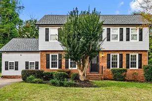 105 Peach Orchard Dr, Greensboro, NC 27455 - Photo 1