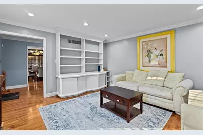 105 Peach Orchard Drive, Greensboro, NC 27455 - Photo 6