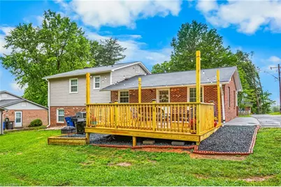 2575 Wood Valley Road, Winston-Salem, NC 27106 - Photo 8