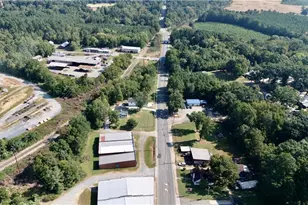 403 Julius Chambers Ave, Mount Gilead, NC 27306 - Photo 12