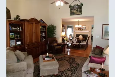 894 Peachtree Meadows Circle, Kernersville, NC 27284 - Photo 2