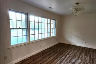 246 Merry Hills Dr, High Point, NC 27262 - Photo 6