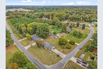 1843 Weant Road, High Point, NC 27263 - Photo 26