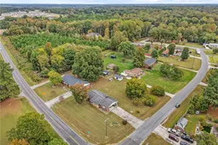 1843 Weant Rd, High Point, NC 27263 - Photo 26