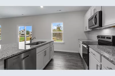 306 Aspen Place Court, Thomasville, NC 27360 - Photo 10