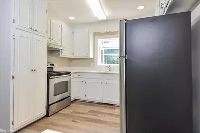 304 Springtime Drive, Greensboro, NC 27409 - Photo 4