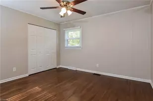 304 Springtime Dr, Greensboro, NC 27409 - Photo 12