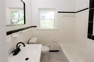 3505 Vernon St, Greensboro, NC 27408 - Photo 12