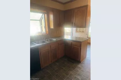 505 Quail Lane, Lexington, NC 27292 - Photo 8