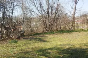 106 Carolina Ave, Thomasville, NC 27360 - Photo 1