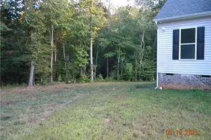 2521 Henley Ln, Walkertown, NC 27051 - Photo 2