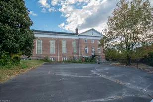 1800 N Liberty St, Winston-Salem, NC 27105 - Photo 8