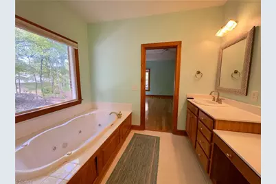 906 Rocky Cove Lane, Denton, NC 27239 - Photo 24