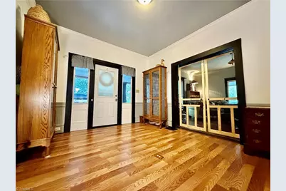 724 Summit Street, Walnut Cove, NC 27052 - Photo 8