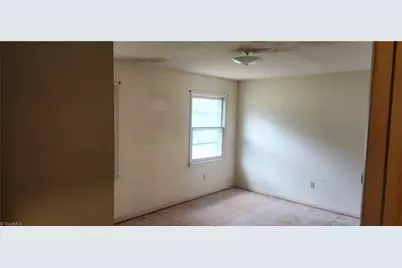 122 Hill Street, North Wilkesboro, NC 28659 - Photo 4