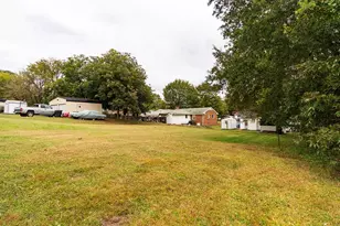 411 Lincoln St, Burlington, NC 27217 - Photo 24