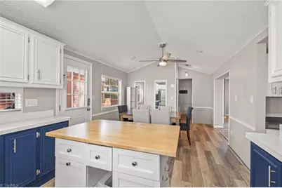 147 Badin Lake Circle, New London, NC 28127 - Photo 10