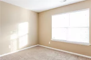 3645 Sweet Birch Dr, Greensboro, NC 27406 - Photo 10