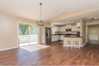 1107 Harvest Drive, Thomasville, NC 27360 - Photo 8