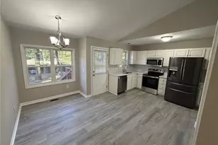 8111 Oak Arbor Rd, Greensboro, NC 27455 - Photo 12