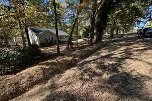 8111 Oak Arbor Rd, Greensboro, NC 27455 - Photo 10