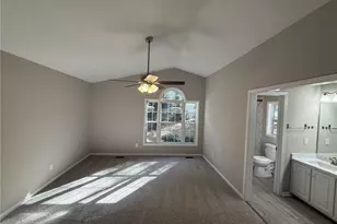 8111 Oak Arbor Rd, Greensboro, NC 27455 - Photo 16