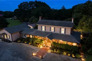 1307 Oakridge Farm Hwy, Mooresville, NC 28115 - Photo 2