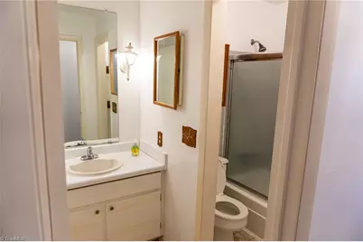 2 Worthdale Court, Winston-Salem, NC 27103 - Photo 8