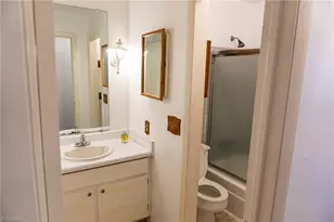 2 Worthdale Ct, Winston-Salem, NC 27103 - Photo 8