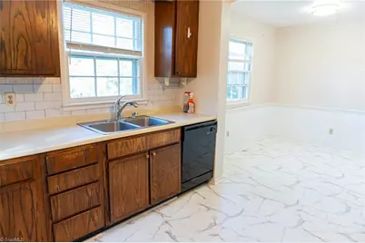 2 Worthdale Court, Winston-Salem, NC 27103 - Photo 6