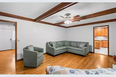 801 Gretchen Lane, Greensboro, NC 27410 - Photo 6