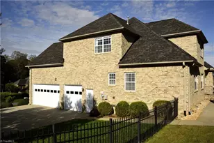 5402 Effieham St, Oak Ridge, NC 27310 - Photo 4