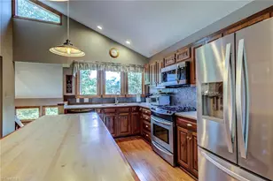 249 Red Bird Ln, Roaring Gap, NC 28627 - Photo 22