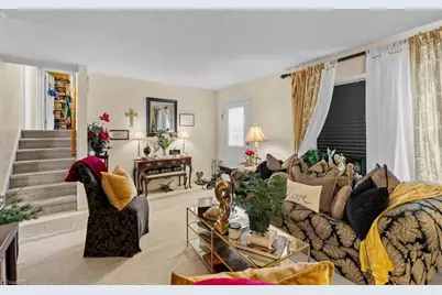 2119 Tealwood Drive, Greensboro, NC 27407 - Photo 6