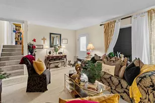 2119 Tealwood Dr, Greensboro, NC 27407 - Photo 6