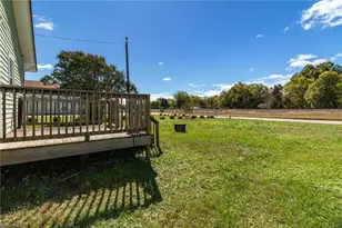 215 Orr St, Kernersville, NC 27284 - Photo 28