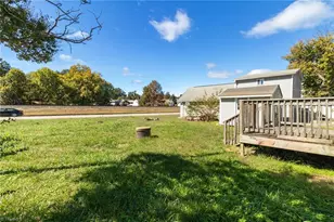 215 Orr St, Kernersville, NC 27284 - Photo 32