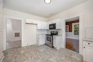 909 Burlington Ave, Gibsonville, NC 27249 - Photo 14