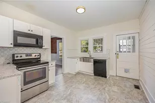 909 Burlington Ave, Gibsonville, NC 27249 - Photo 10