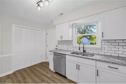 5226 Shaddowfax Drive, Kernersville, NC 27284 - Photo 12