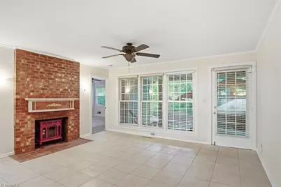 2608 Stratford Drive, Greensboro, NC 27408 - Photo 14