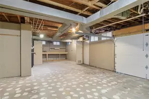 2608 Stratford Dr, Greensboro, NC 27408 - Photo 32