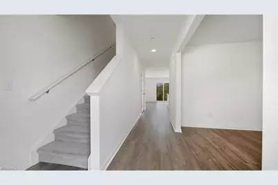 255 Mitchell Street, Walnut Cove, NC 27052 - Photo 8