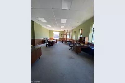 2 N Salisbury Street, Denton, NC 27239 - Photo 6